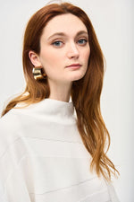 Load image into Gallery viewer, BOXY MOCK NECK TOP - Vanilla
