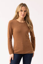 Load image into Gallery viewer, ROUND NECK SWEATER - Camel
