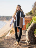 Load image into Gallery viewer, COLORBLOCK PONCHO
