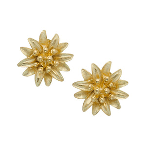 WATER LILY STUDS