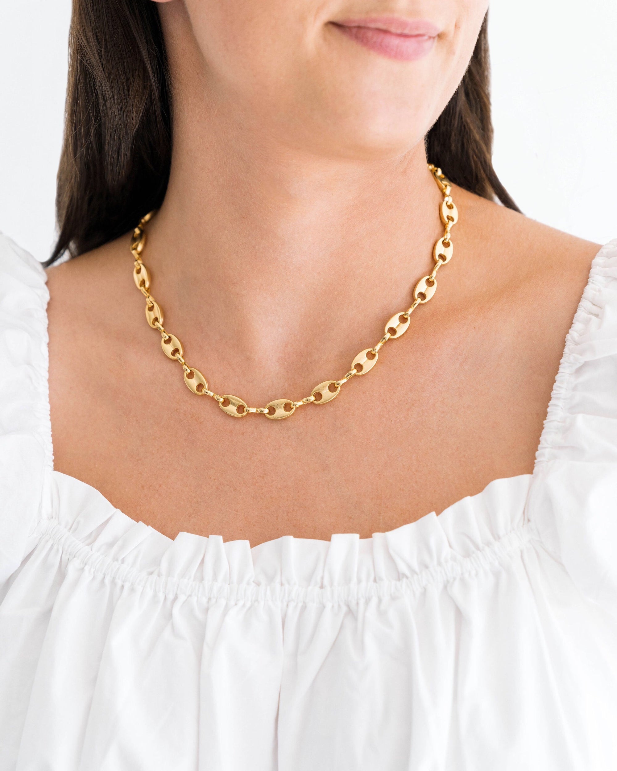 BUCKLEY CHAIN NECKLACE