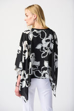 Load image into Gallery viewer, FLORAL PRINT FLOWY TOP
