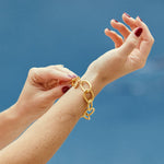 Load image into Gallery viewer, LOOP CHAIN BRACELET - Gold
