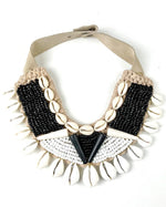 Load image into Gallery viewer, COWRIE COLLAR NECKLACE - 4
