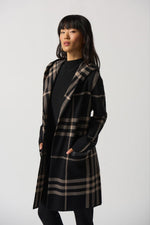 Load image into Gallery viewer, PLAID HOODED JACKET
