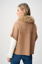 Load image into Gallery viewer, Detachable Faux-Fur Collared Jacket
