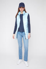 Load image into Gallery viewer, RENUAR Quilted Long Vest- Mist
