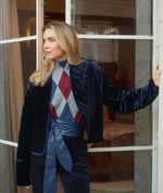 Load image into Gallery viewer, FDJ Reversible Quilted Jacket
