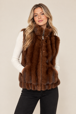 Load image into Gallery viewer, Renuar Faux Fur Vest- Mink
