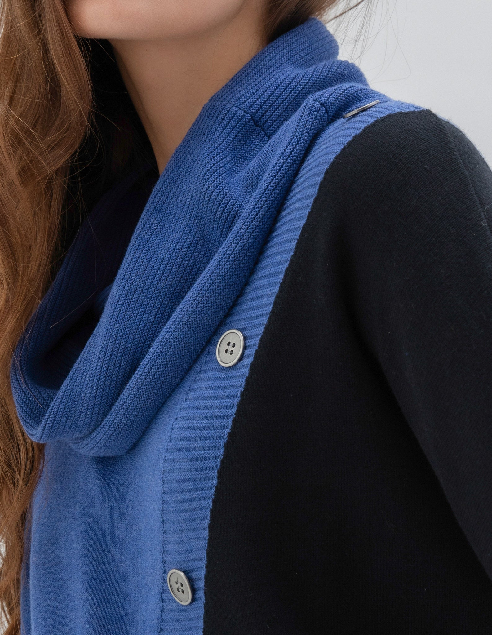 BUTTON DETAIL SWEATER - Blue