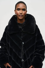 Load image into Gallery viewer, REVERSIBLE FAUX FUR COAT - Black
