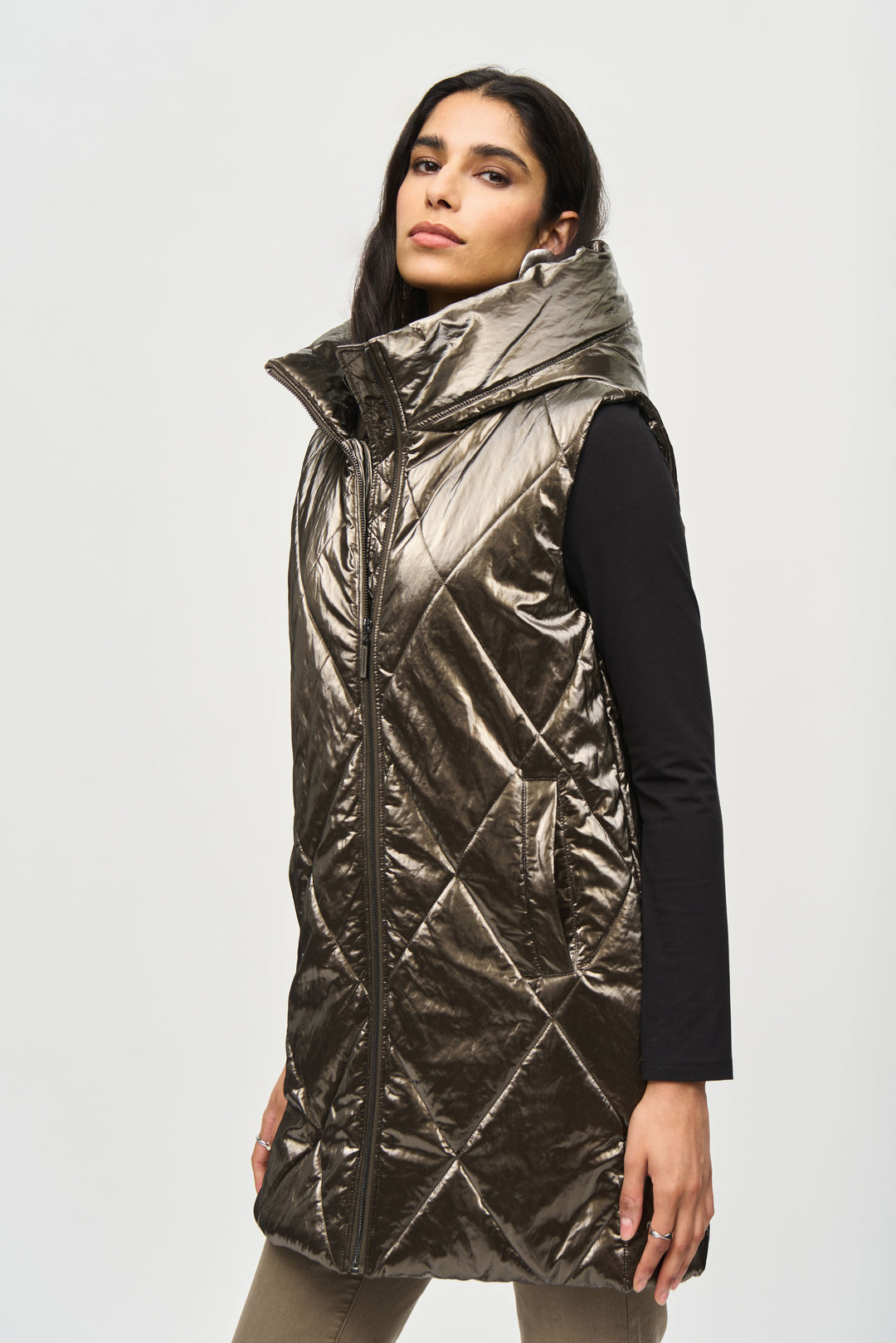 QUILTED PUFFER VEST - Taupe