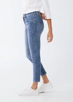 Load image into Gallery viewer, FDJ OLIVIA SLIM ANKLE - Medium Wash
