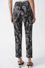 Load image into Gallery viewer, ABSTRACT CROP PANT - Black/Vanilla
