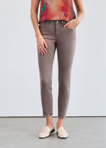 Load image into Gallery viewer, FDJ OLIVIA SLIM ANKLE - Taupe

