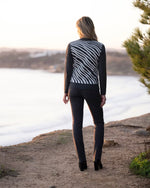 Load image into Gallery viewer, ANIMAL PRINT ZIP UP CARDIGAN - Charcoal
