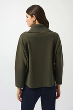 Load image into Gallery viewer, BOX 1/4 ZIP PULLOVER - Olive

