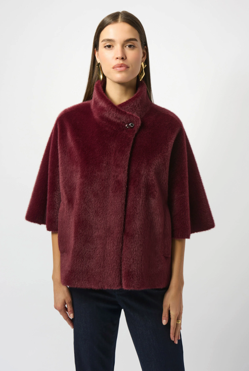 Wine Capelet