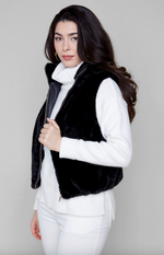 Load image into Gallery viewer, Renuar Faux Fur Vest - Black
