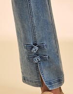 Load image into Gallery viewer, FDJ Pull On Boot Leg w/ Bows - Medium Wash
