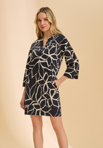 Load image into Gallery viewer, FDJ Long Sleeve Printed Shift Dress - Black

