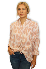 Load image into Gallery viewer, CATE SHIRT - Blush Leopard
