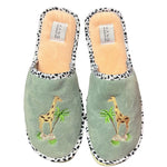 Load image into Gallery viewer, Travel Slippers - Giraffe
