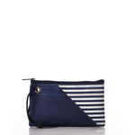 Load image into Gallery viewer, SEA BAG “ANCHOR” WRISTLET
